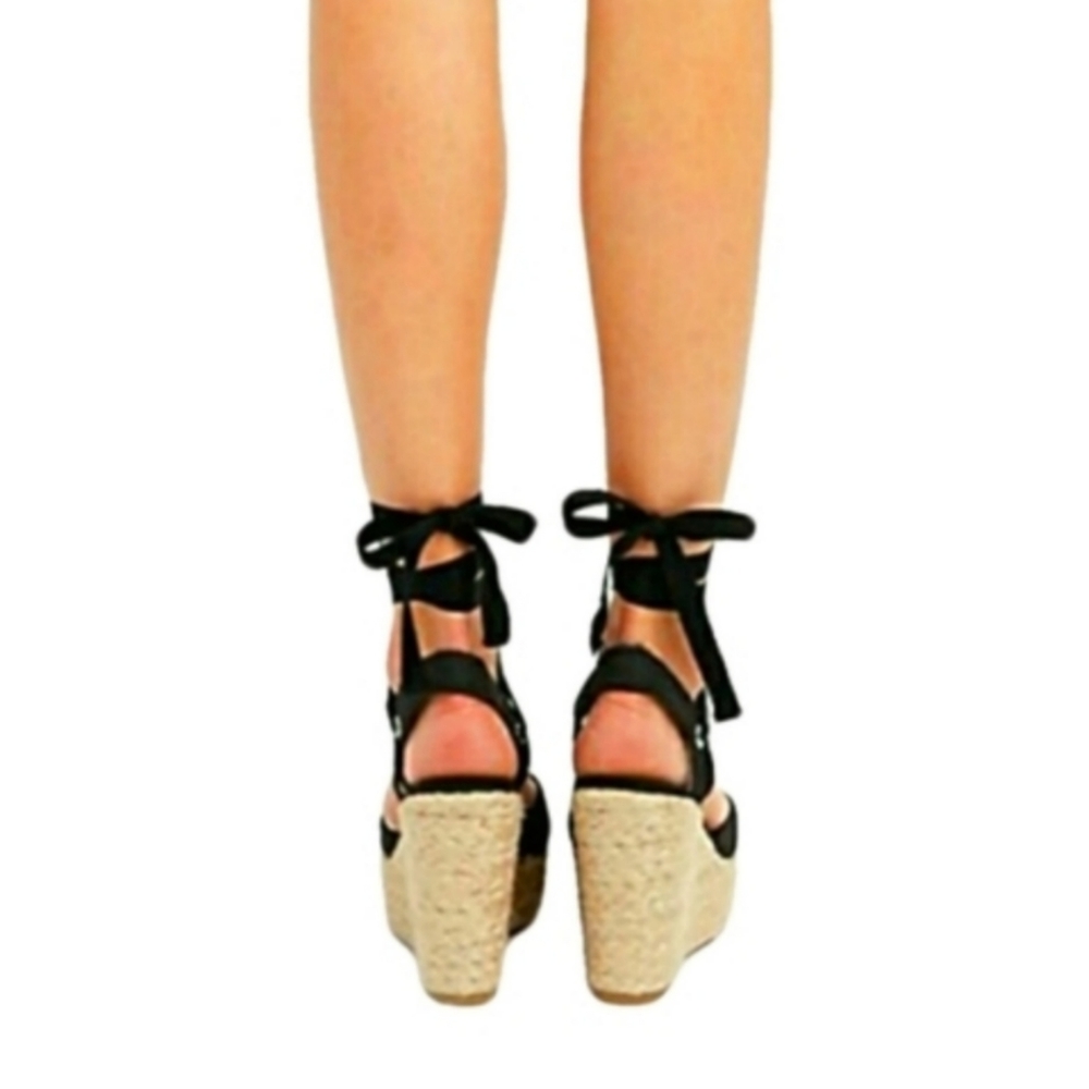 🌟1 SZ 6 LEFT. BLACK LACE-UP ESPADRILLES - Picture 3 of 6